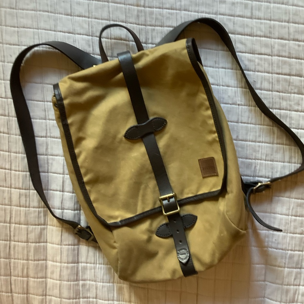 FILSON TIN CLOTH BACKPACK